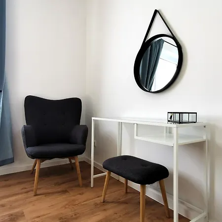 Bohnapartments Paulina Mit Balkon Und Netflix Erfurt