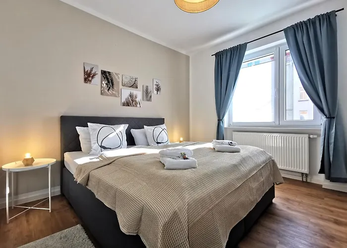 Bohnapartments Xl - 2 Schlafzimmer Mit Balkon - Zentrum - Petersberg - Domplatz Apartamento