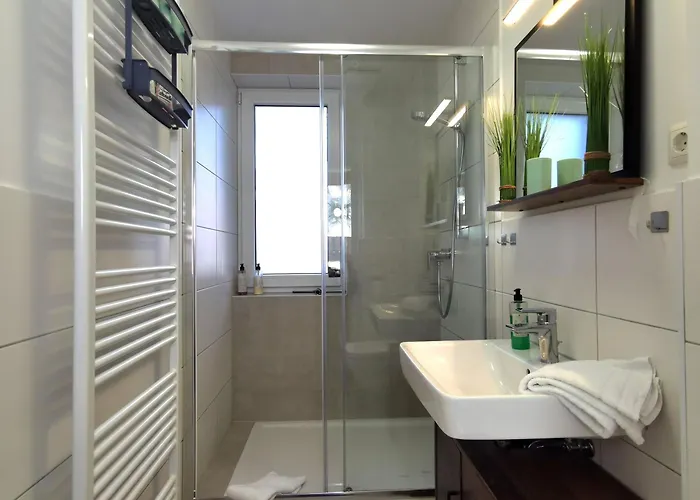 Apartamento Bohnapartments Xl - 2 Schlafzimmer Mit Balkon - Zentrum - Petersberg - Domplatz Érfurt